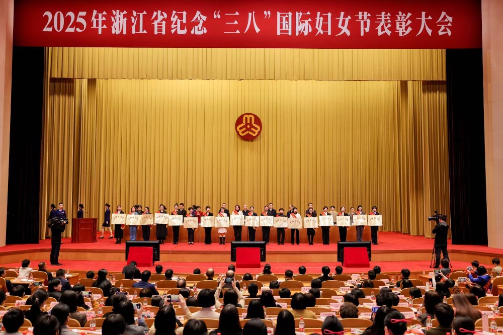 1741762845349966 赞美-网站新闻1