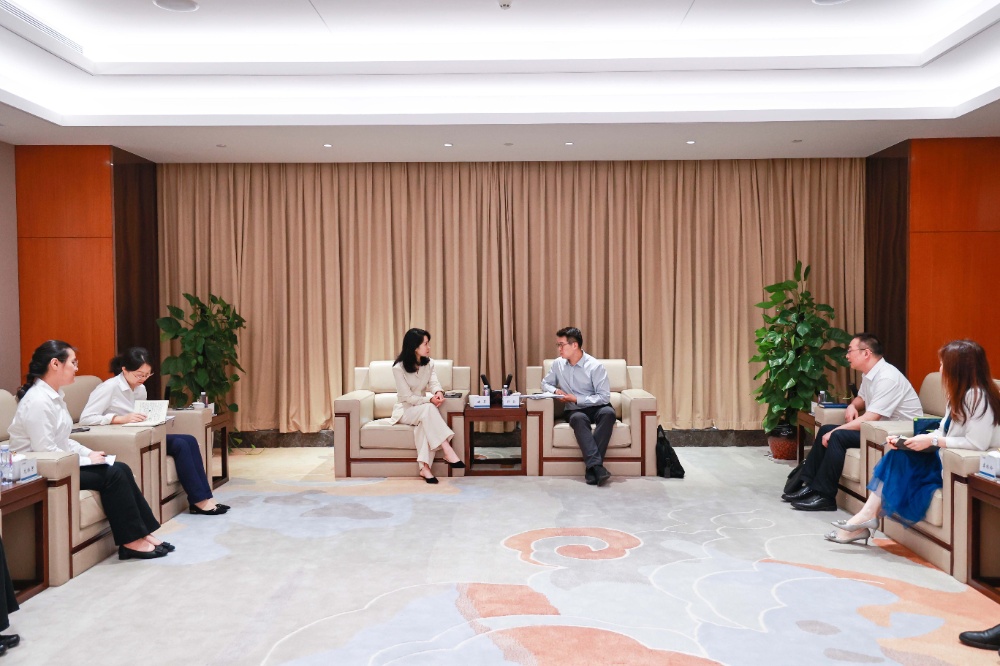 1747894675333500 进出口银行-网站新闻1