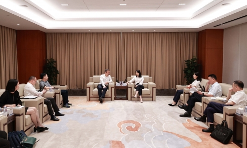 中国银行江苏省分行副行长吴骏莅临15VIP太阳集团调研