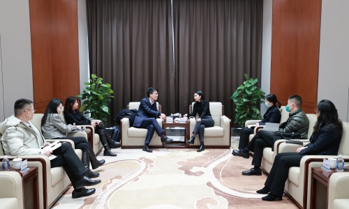 招商银行黄冈分行行长楼俊强莅临15VIP太阳集团调研